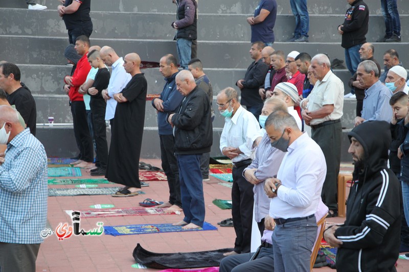 فيديو: شعائر  صلاة  وخطبة عيد الفطر  من مسجد صلاح الدين والشيخ اشرف عيسى يؤكد : حال مجتمعنا لا يُبشر بخير ... العنف والجريمة احتلا عقول شبابنا لبعدهم عن دينهم       